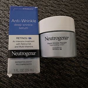 NEUTROGENA Anti-Wrinkle Deep Wrinkle Serum & Rapid Wrinkle Repair Regener Cream